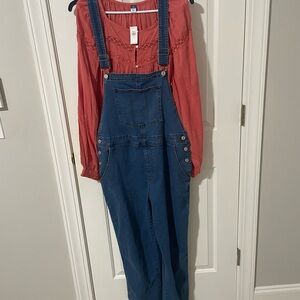 Blue Denim Overalls xl with old navy nwt top